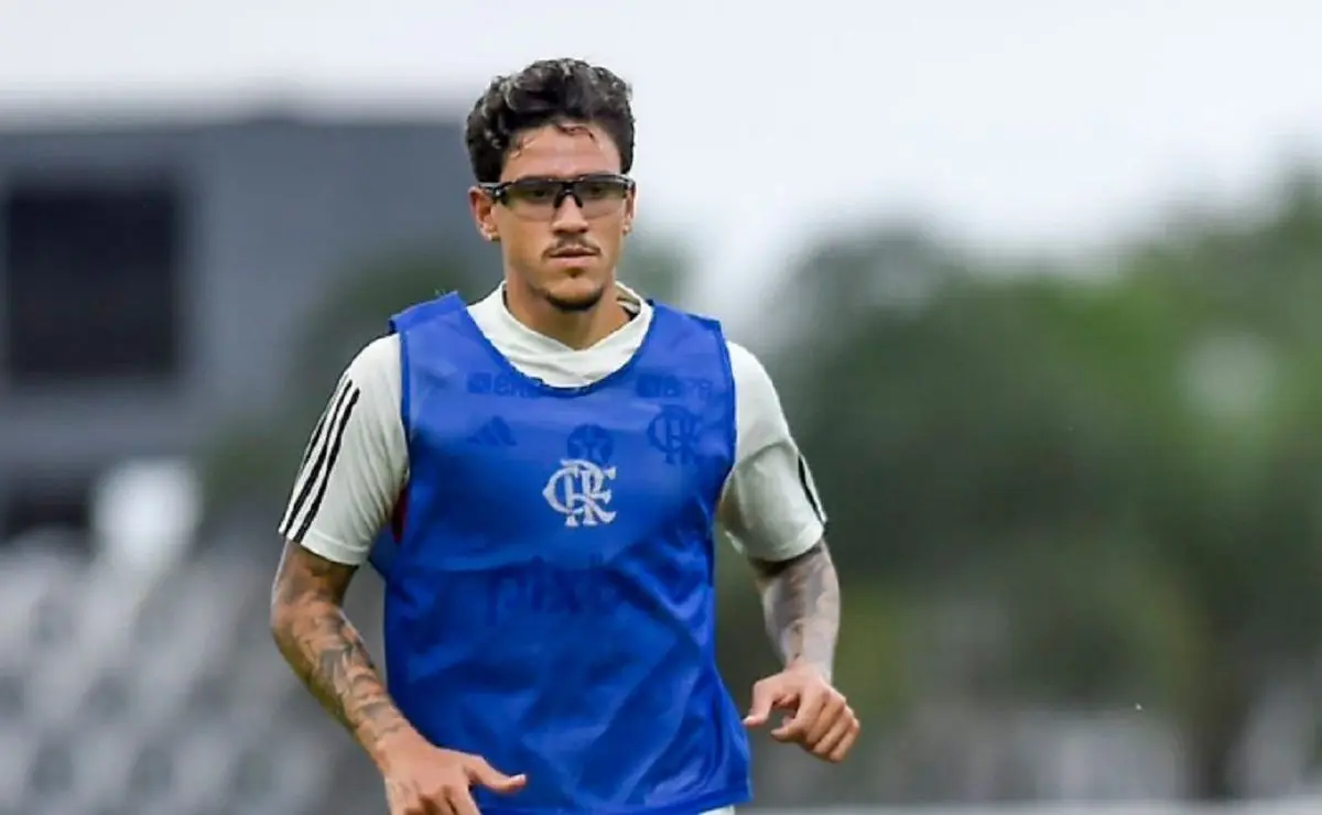 Pedro assume a liderança do Flamengo com aval médico para 2026