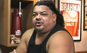 Perdigão, ex-jogador do Internacional, recebe apoio após relato de agressão