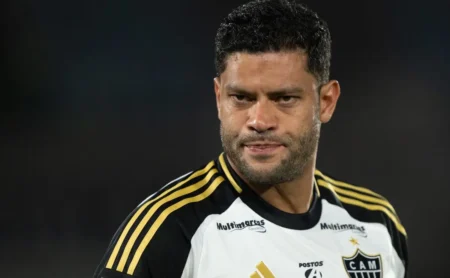 Porto busca Hulk, mas atacante rejeita oferta portuguesa
