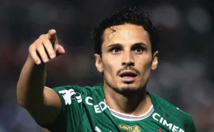 Raphael Veiga acerta com o América-MEX e deixa o Palmeiras