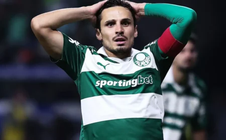 Raphael Veiga perto de empréstimo ao América do México; Palmeiras negocia saída do meia