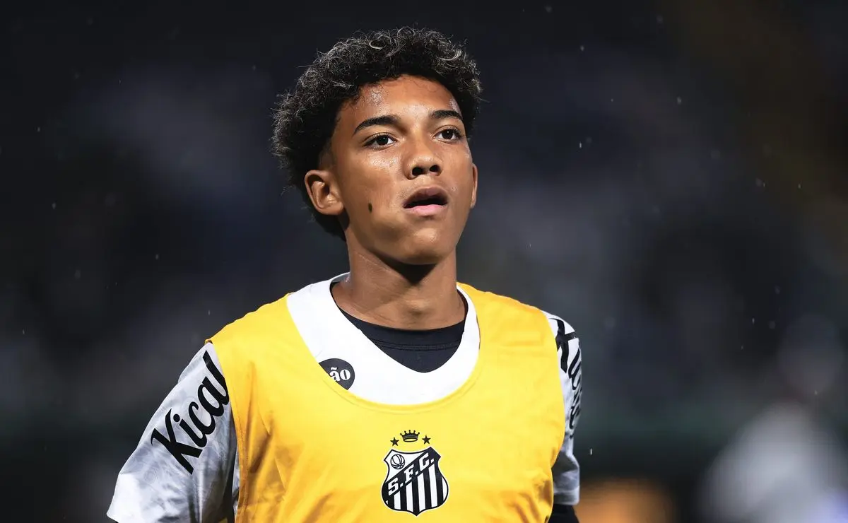 Robinho Jr não convence Vojvoda: Santos busca Michael ou Rony