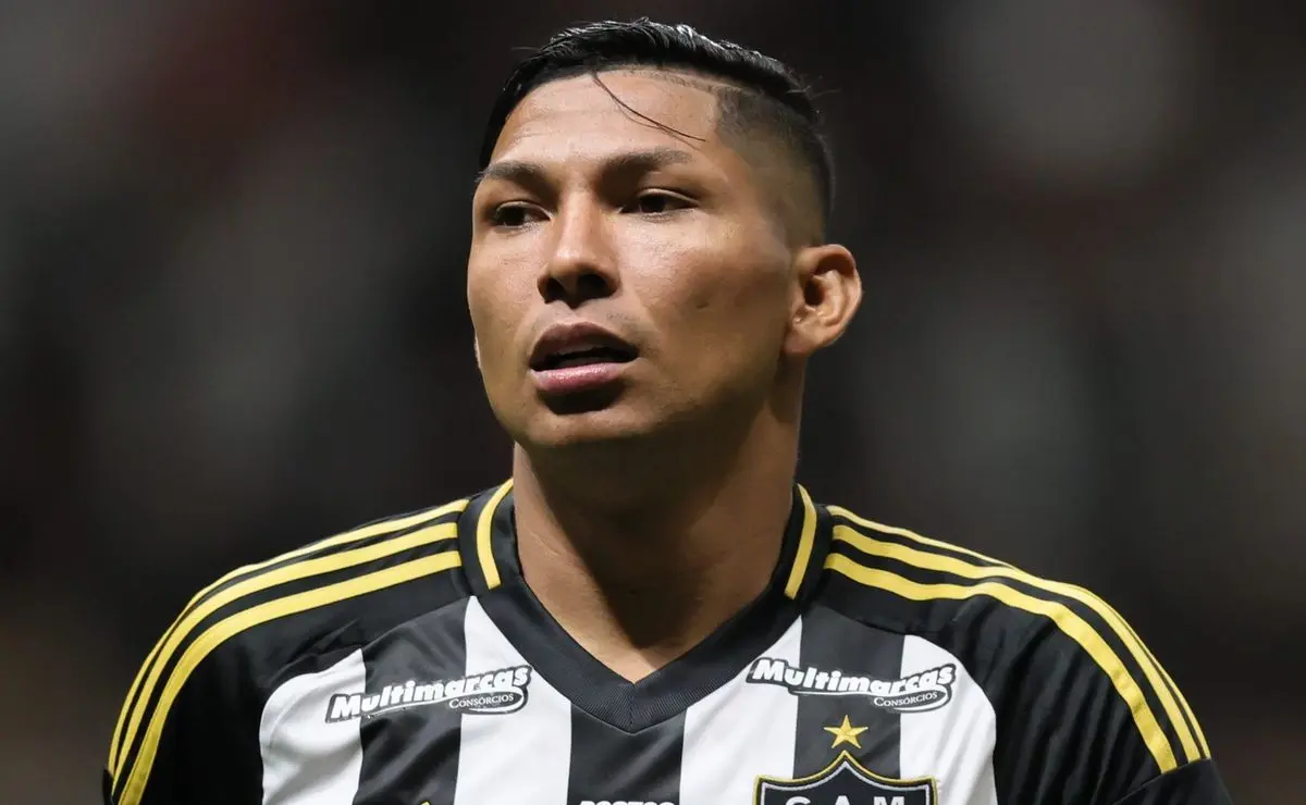 Rony comenta sobre ida ao Santos e futuro incerto no Atlético-MG