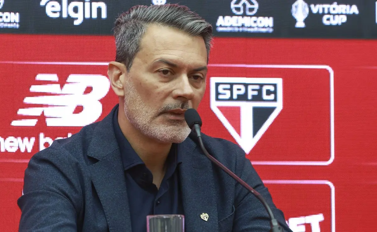 Rui Costa deixará cargo de executivo no São Paulo com a gestão de Harry Massis