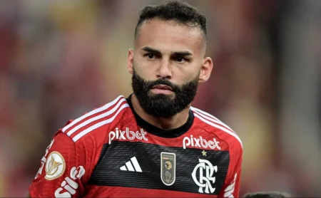 Santos mantém o interesse em Loyola e desiste de Thiago Maia, informa Vagner Frederico Santos mantém o interesse em Loyola e desiste de Thiago Maia, informa Vagner Frederico