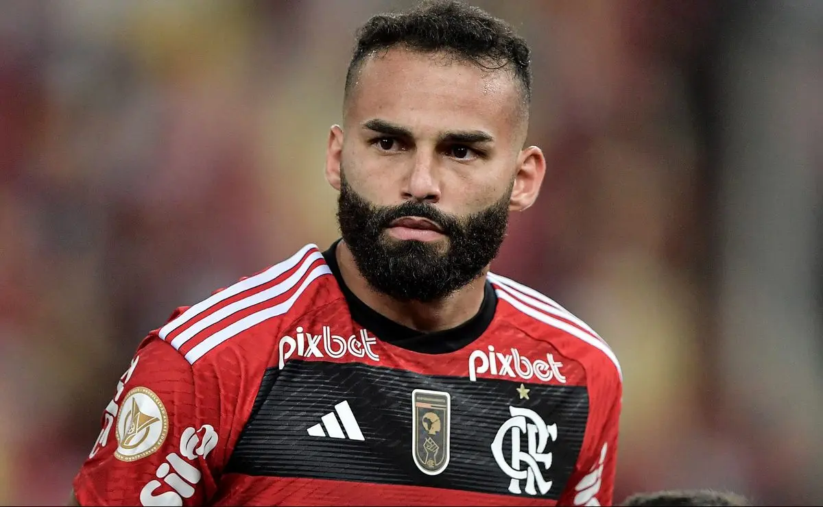 Santos mantém o interesse em Loyola e desiste de Thiago Maia, informa Vagner Frederico