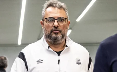 Santos perde alvo no mercado da bola e Jeffinho acerta com clube chinês