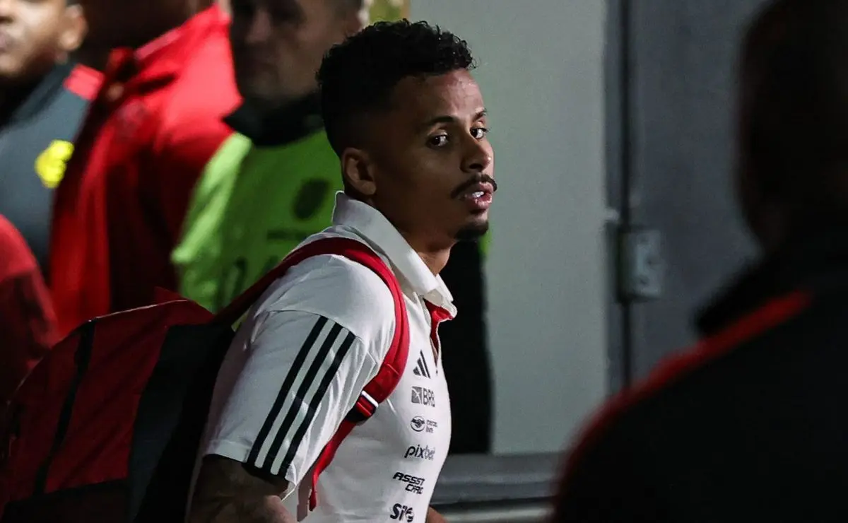 Santos tenta contratar Allan de última hora e pode frustrar planos de São Paulo e Corinthians