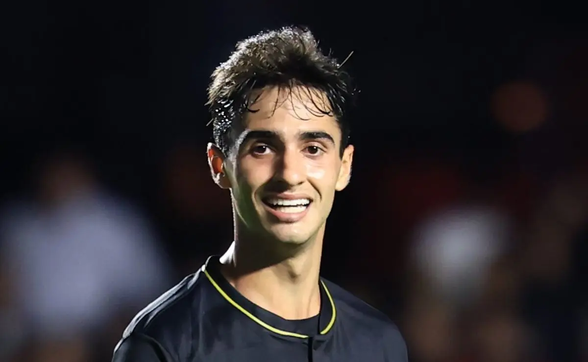 São Paulo divulga lista de inscritos para o Paulistão: Rodriguinho fora e venda ao Bragantino confirmada