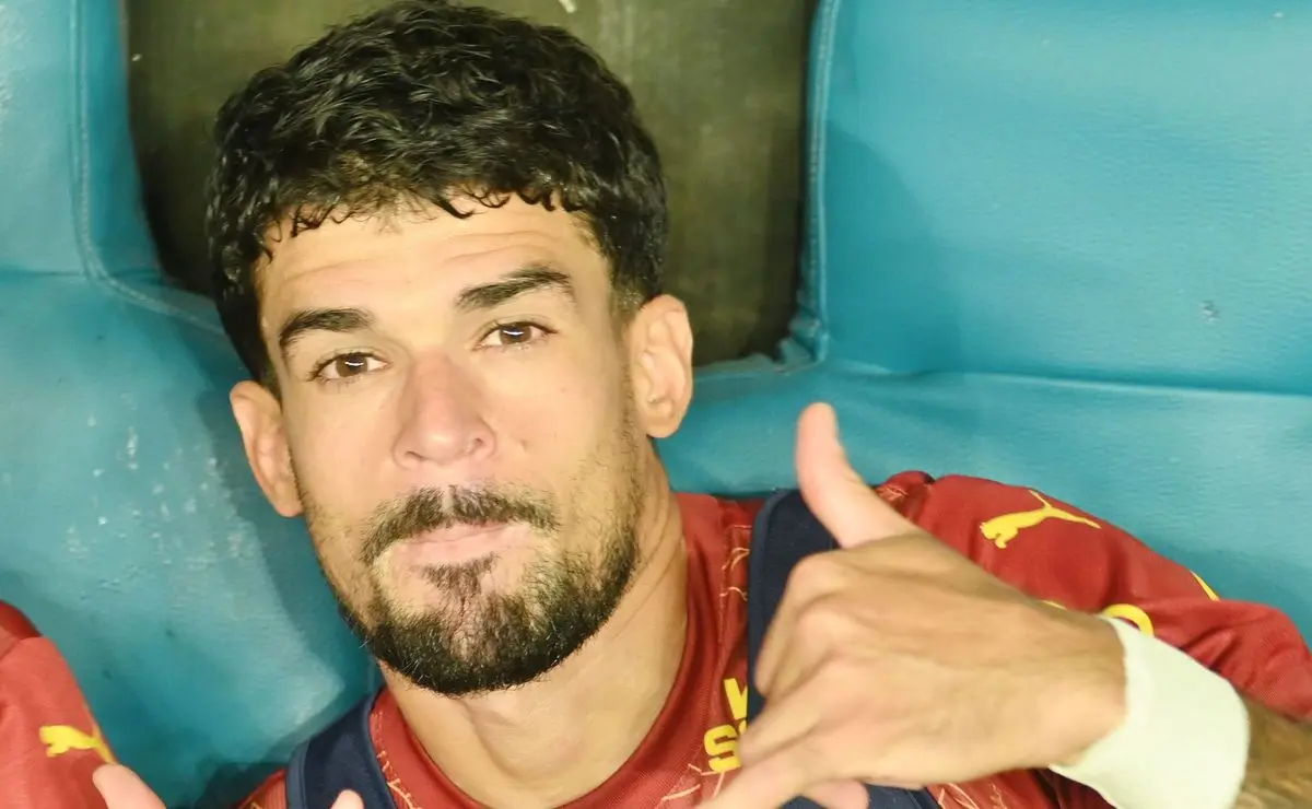 São Paulo ouve resposta do Bahia e mantém interesse em Cauly