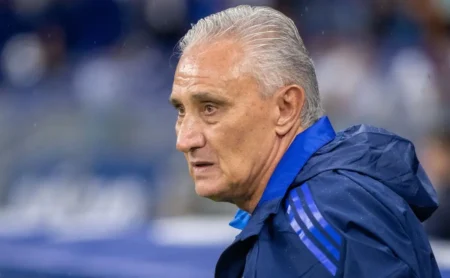 Tite projeta clássico contra o Atlético, o primeiro após pausa na carreira: “É uma grandeza”