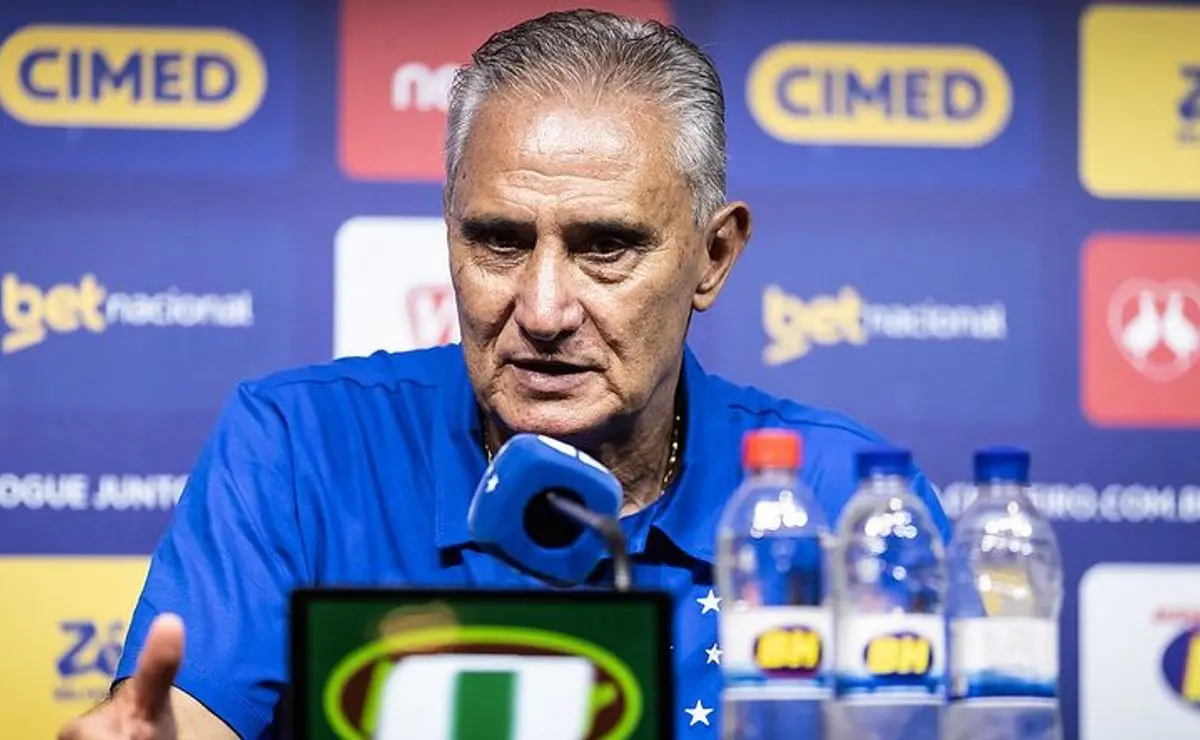 Tite reconhece dificuldades no Cruzeiro e informa sobre condições físicas de Romero e Lucas Silva