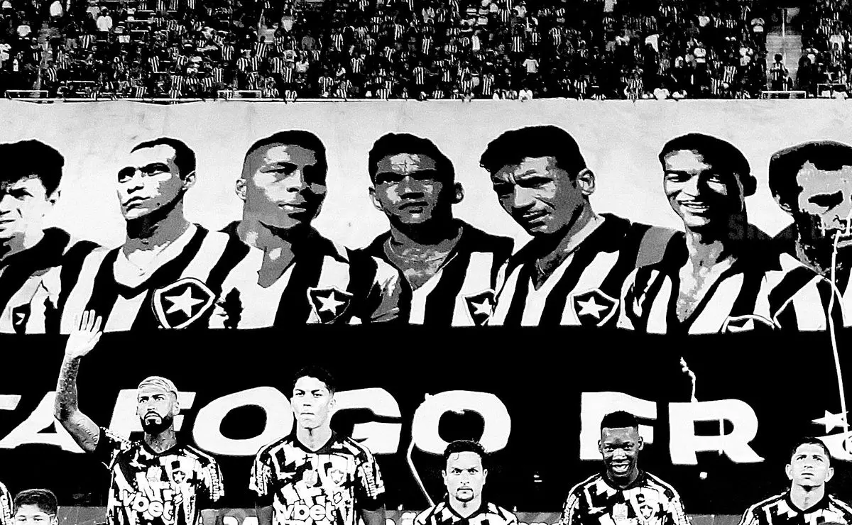 Torcida do Botafogo promove enquete para remover Marlon Freitas do bandeirão após transferência Torcida do Botafogo promove enquete para remover Marlon Freitas do bandeirão após transferência