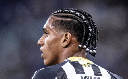 Tottenham busca Souza: clube inglês oferece R$ 94 milhões por destaque do Santos Tottenham busca Souza: clube inglês oferece R$ 94 milhões por destaque do Santos