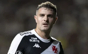 Vasco em alerta: Cerro Porteño busca Vegetti e intensifica pressão por atacante Vasco em alerta: Cerro Porteño busca Vegetti e intensifica pressão por atacante