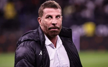 Vasco insiste com nova proposta por Saldivia e aguarda resposta do Colo-Colo Vasco insiste com nova proposta por Saldivia e aguarda resposta do Colo-Colo