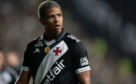 Vasco: sondagens por Barros e possível aumento da multa rescisória