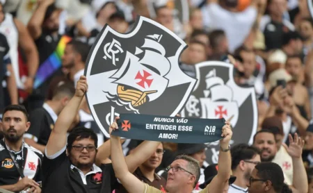 Vidente prevê o futuro do Vasco e aponta desafios para 2026