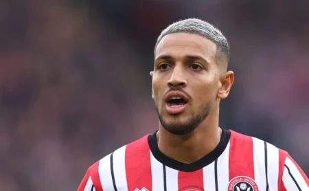 Vinícius Souza recusa retorno ao Brasil e Wolfsburg impede ida para o Corinthians