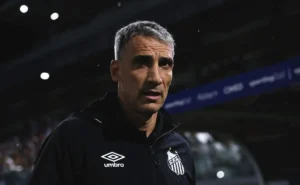 Vojvoda aposta em Gabigol para manter bom aproveitamento em clássicos contra o Corinthians