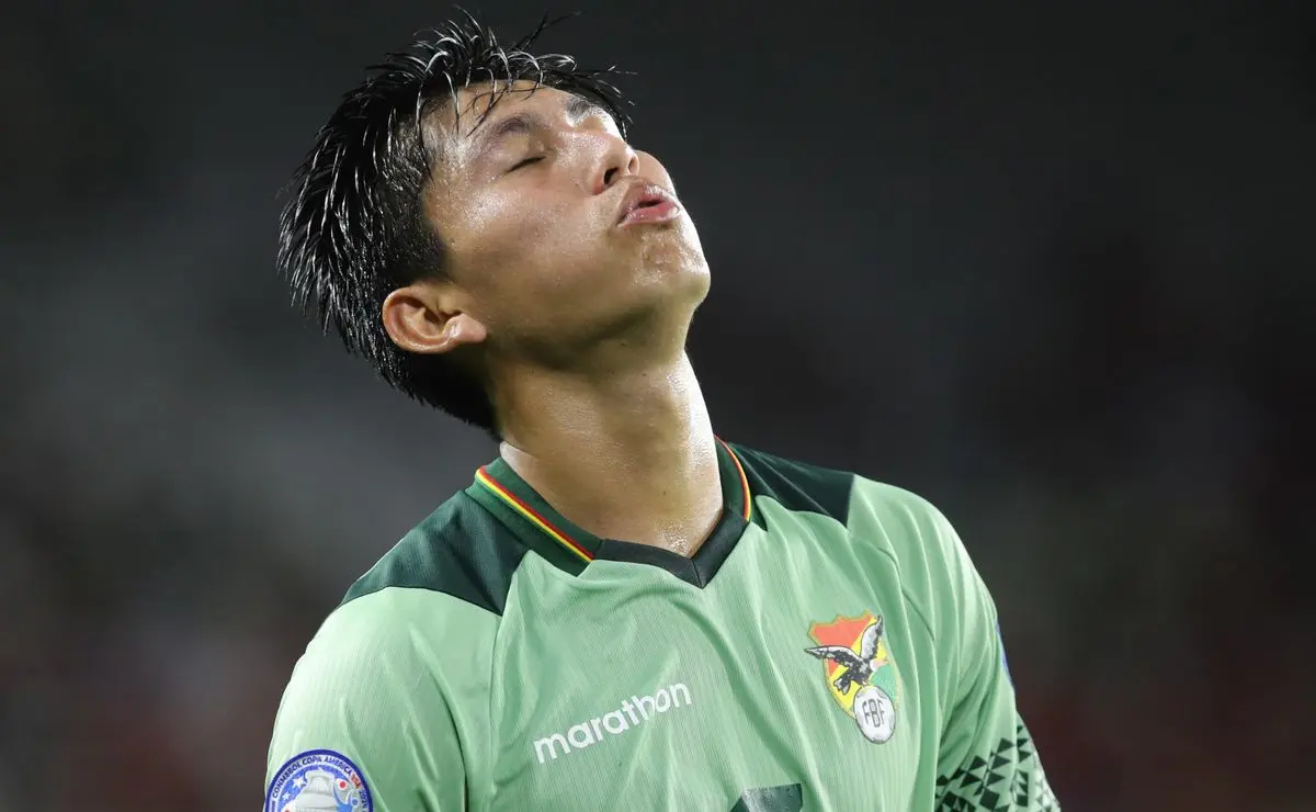 Vojvoda elogia Miguelito e Santos planeja aposta no meio-campista para 2026 Vojvoda elogia Miguelito e Santos planeja aposta no meio-campista para 2026