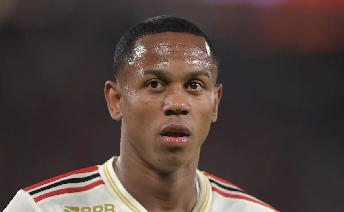 Wallace Yan no Bragantino: Cria do Flamengo se manifesta sobre a saída