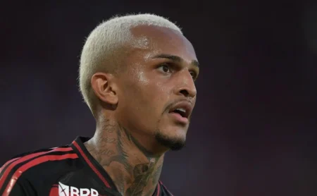 Wesley: Cria do Flamengo se destaca na Itália com atuação decisiva