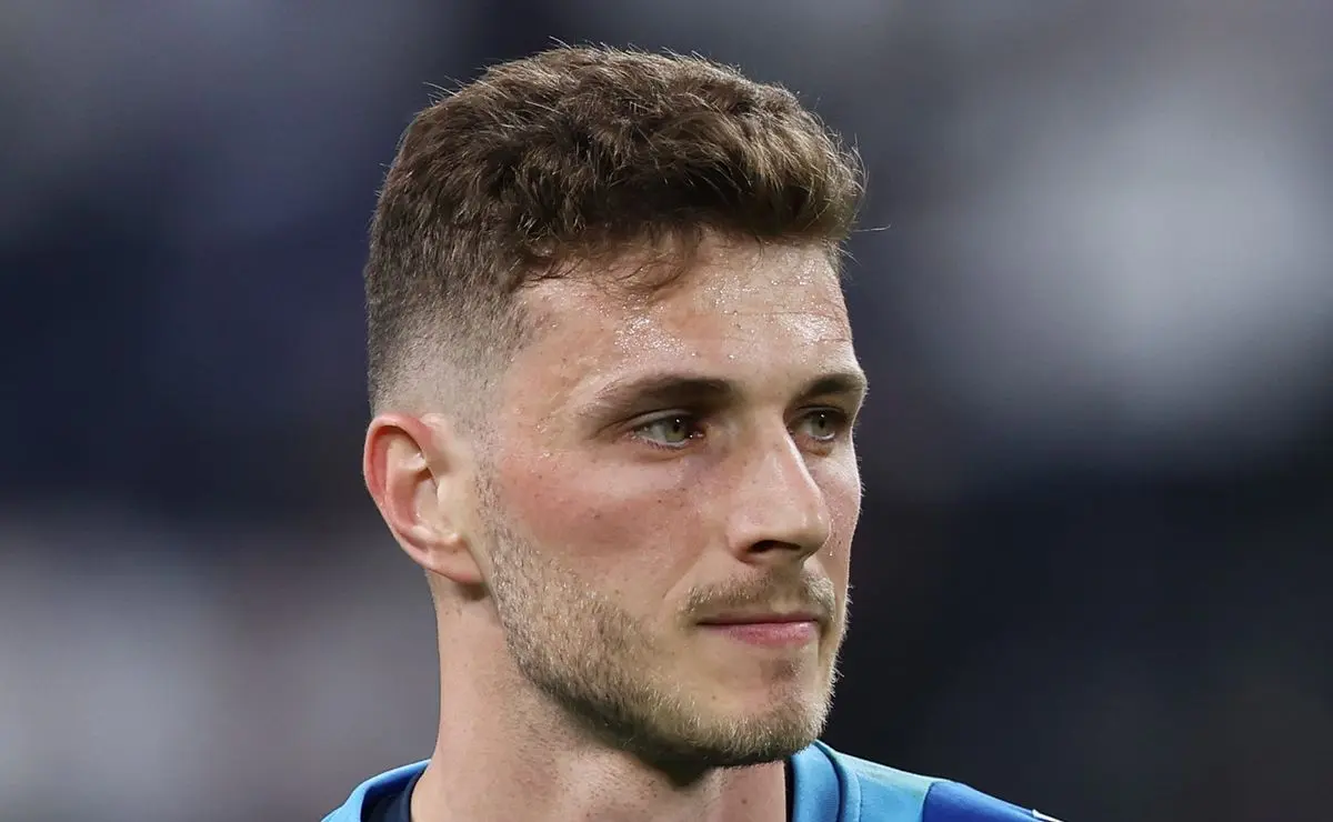 West Ham surge como concorrente na disputa por Bento e dificulta planos do Grêmio por goleiro