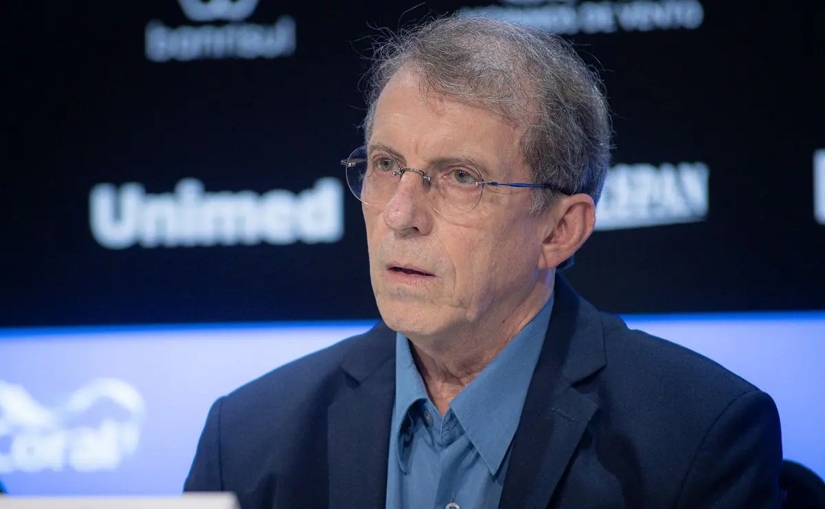 Weverton acerta com Grêmio e negocia saída do Palmeiras