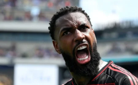 Zenit exige R$ 188 milhões por Gerson; Cruzeiro deve aceitar para fechar negócio