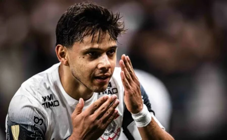 Ángel Romero se despede do Corinthians e emociona a Fiel nas redes sociais: “Minha história, meu amor”