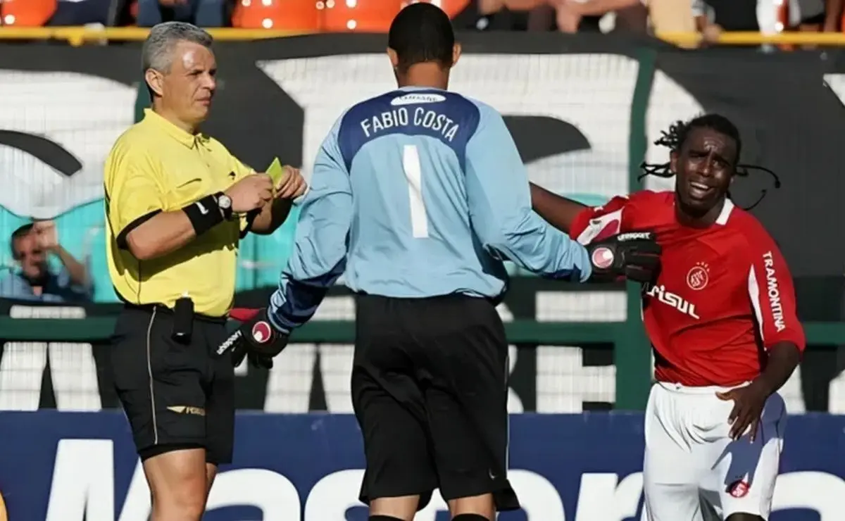 Conselheiro do Internacional atualiza sobre ação na CBF referente ao título do Brasileirão 2005 e faz previsão