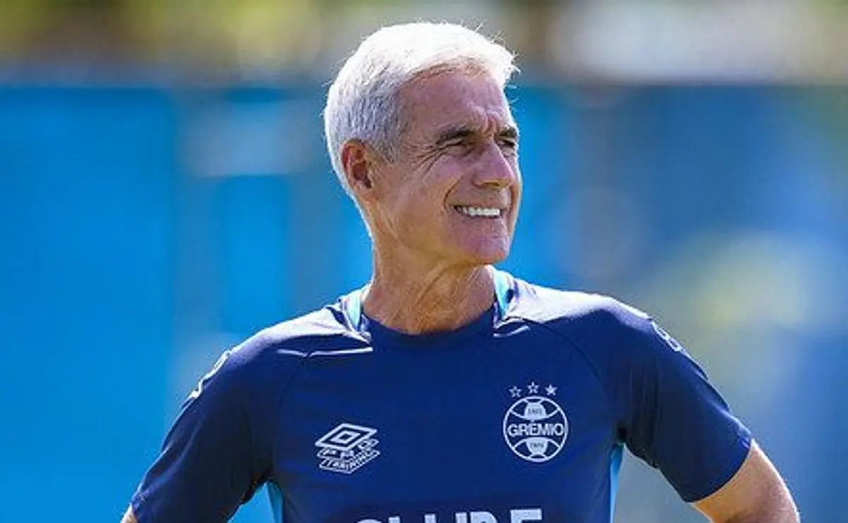 Grêmio traça nova estratégia para contratar volante após valor elevado pedido pelo Racing por Nardoni